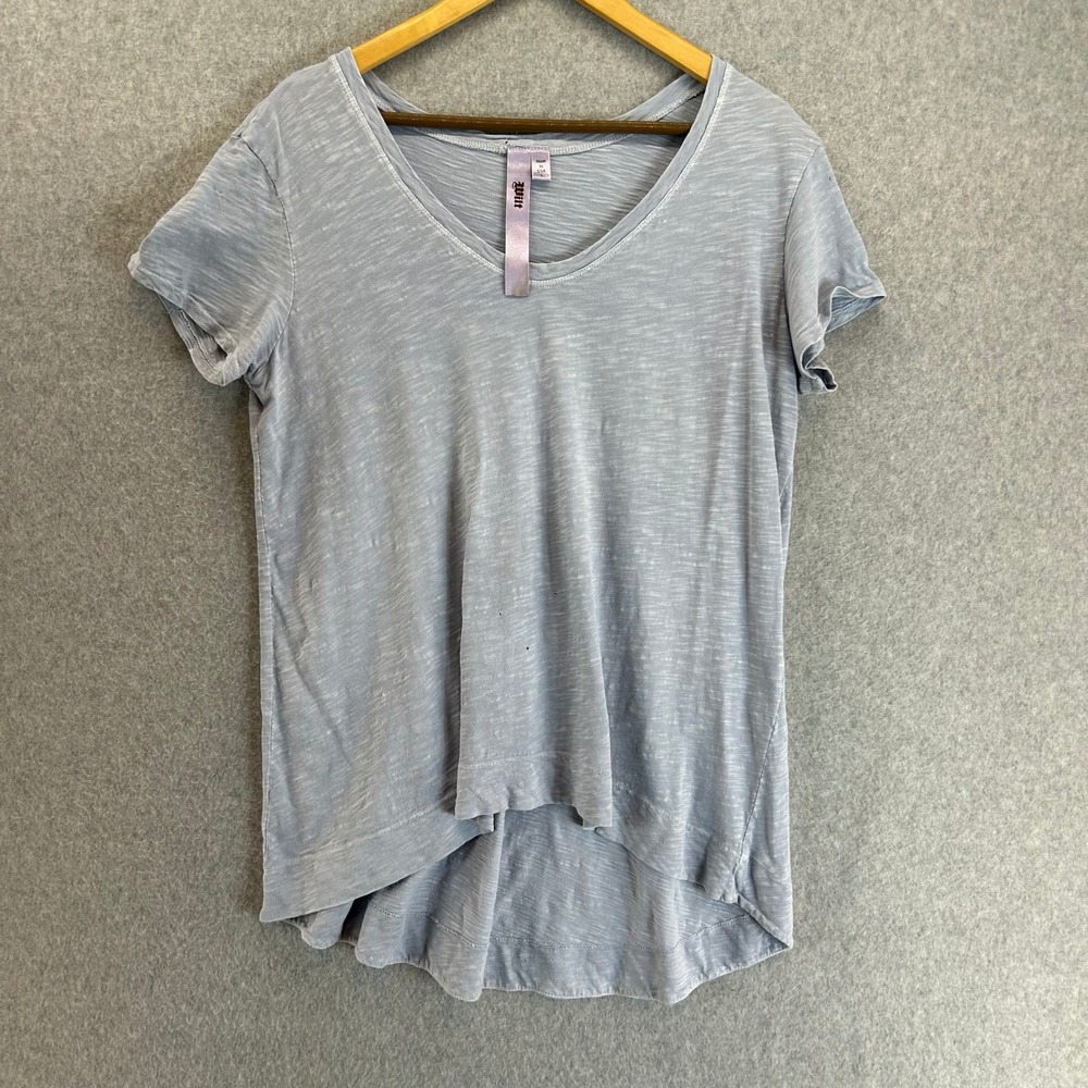 Wilt Size Large Baby Blue High-Low Hem Short Sleeve V Neck T Shirt Top‎ Tee READ